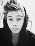 Luke Hemmings (Lukie)