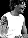 12) Louis Tomlinson