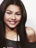 Zendaya (Day)