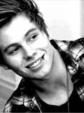 Luke Hemmings