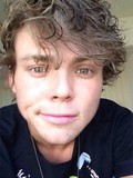 Ashton Irwin