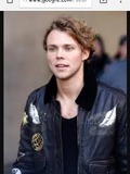 Ashton Iwrin