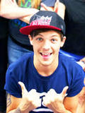 Louis Tomlinson (Lou)