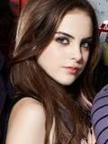 Elizabeth Gillies