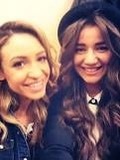 Eleanor and Danielle (yes i know they broke up with their boyfriends but just pretend their together
