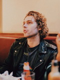 02. Luke Hemmings
