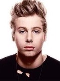 Luke Hemmings