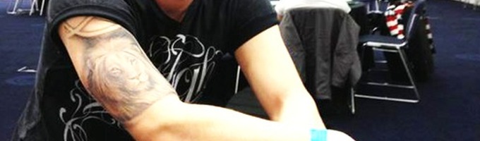 Josh (Josh Devine/ Niall Horan)